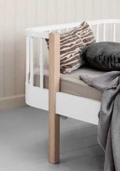 Discount Einzelbett 'Wood Original' weiß / Eiche 200 x 90 cm Kinder Babybetten & Kinderbetten|Babybetten