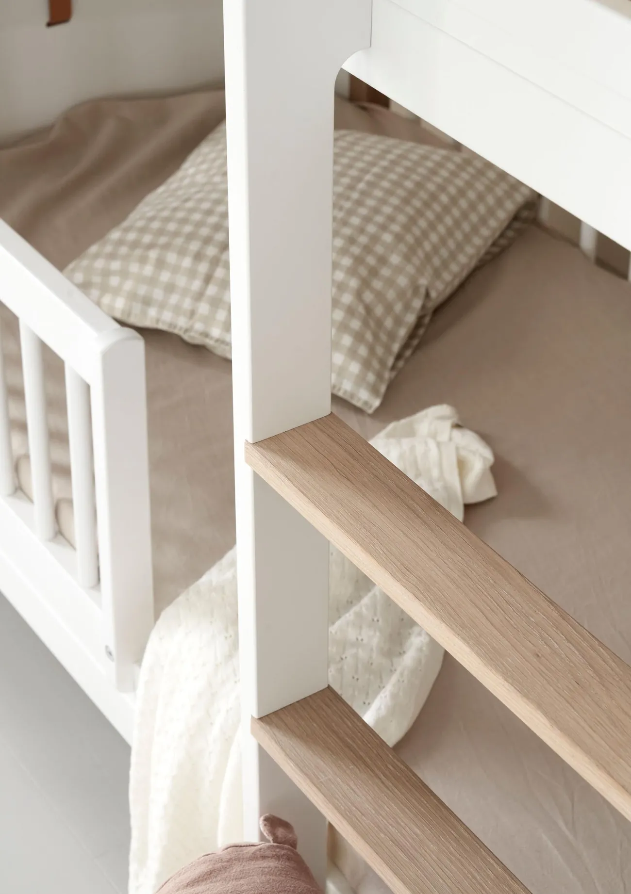 Clearance halbhohes Etagenbett 'Wood Mini+' weiß / Eiche 162 x 68 cm Kinder Hochbetten & Etagenbetten|Babybetten & Kinderbetten