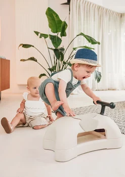 Hot 3in1 Babyroller 'My First' Laufräder & Helme