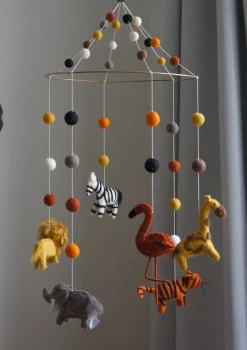 New Mobile 'Safari/Balls' Kinder Spieluhren & Mobiles|Spieluhren & Mobiles