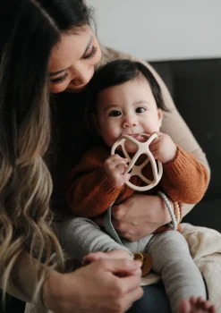 Clearance Silikon Beißspielzeug Ball Zahnungshilfen|Beruhigung